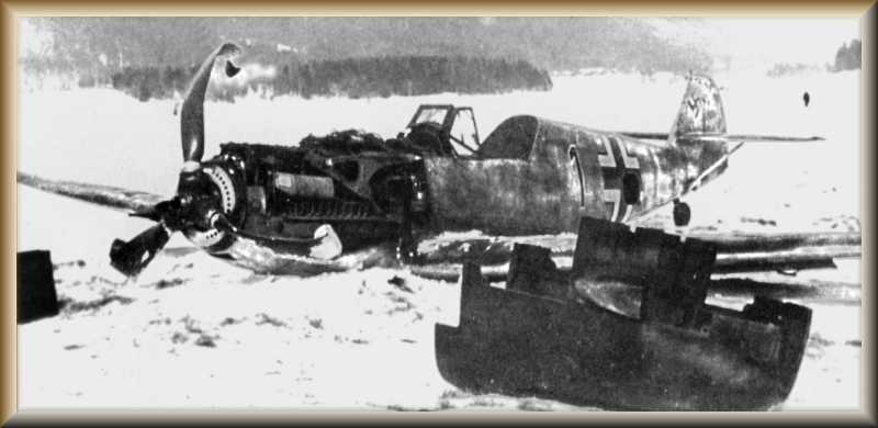 Bf 109E/4 (N°1 noir) du Hauptman Dolenga