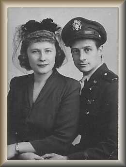 Mary (Luscinski) & Nicholas Demchak, October 1942